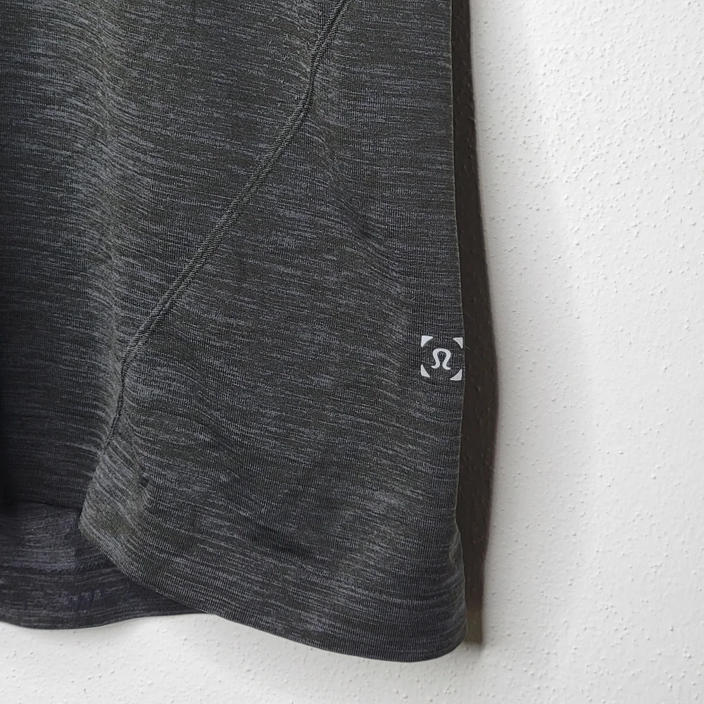 Lululemon Metal Vent Tech Men's Polo Heather Black Short Sleeve Athletic Large - Picture 4 of 5